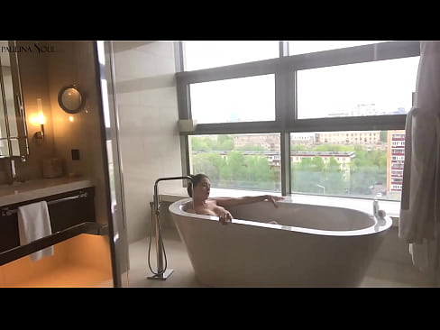 ❤️ Керемет сәби Жуынатын бөлмеде оның кискасын құмарта тартып жатыр ❌ Секс видео kk.milf-nut-net.ru ️❤