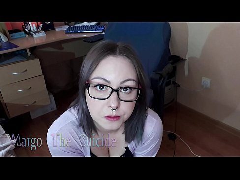 ❤️ Көзілдірік киген сексуалды қыз камерада дилдоны терең сорып алады ❌ Секс видео kk.milf-nut-net.ru ️❤